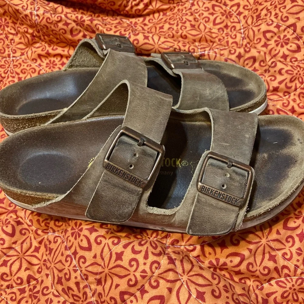 Birkenstock Tan Leather Sandals - Picture 10 of 10